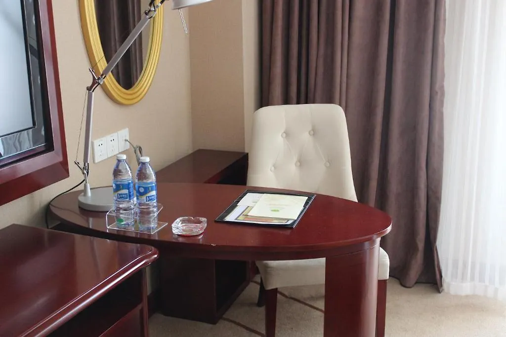 Vienna Hotel Shanghai Hongqiao Airport Caobao Road
